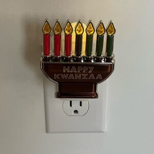 Bath and Body Works Kwanzaa Kinara Nightlight Wallflower Plug